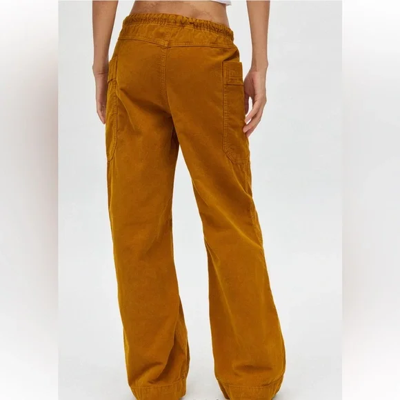 URBAN OUTFITTERS Kimchi Blue Amelie Corduroy Pull-On Pant - Picture 3 of 10